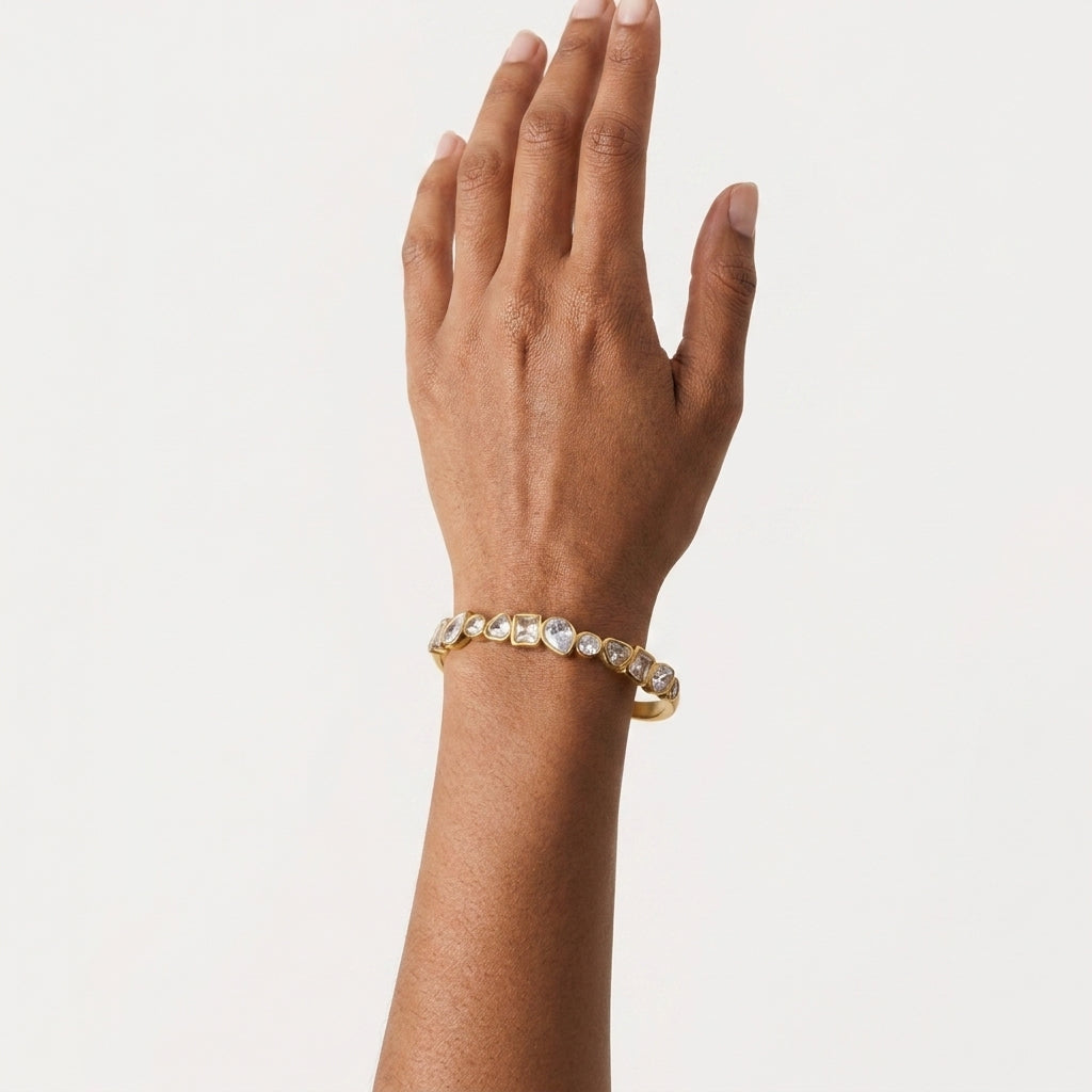 Zircon Pavé Gold Bangle