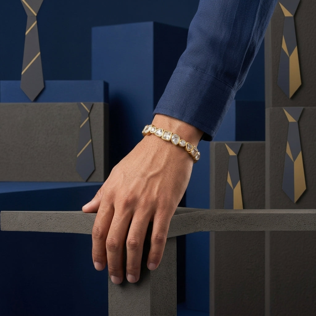 Zircon Pavé Gold Bangle